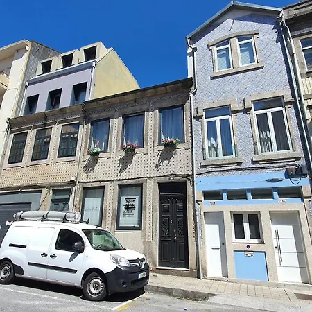 Downtown Porto With Parking Next To Subway Apartment Exterior photo